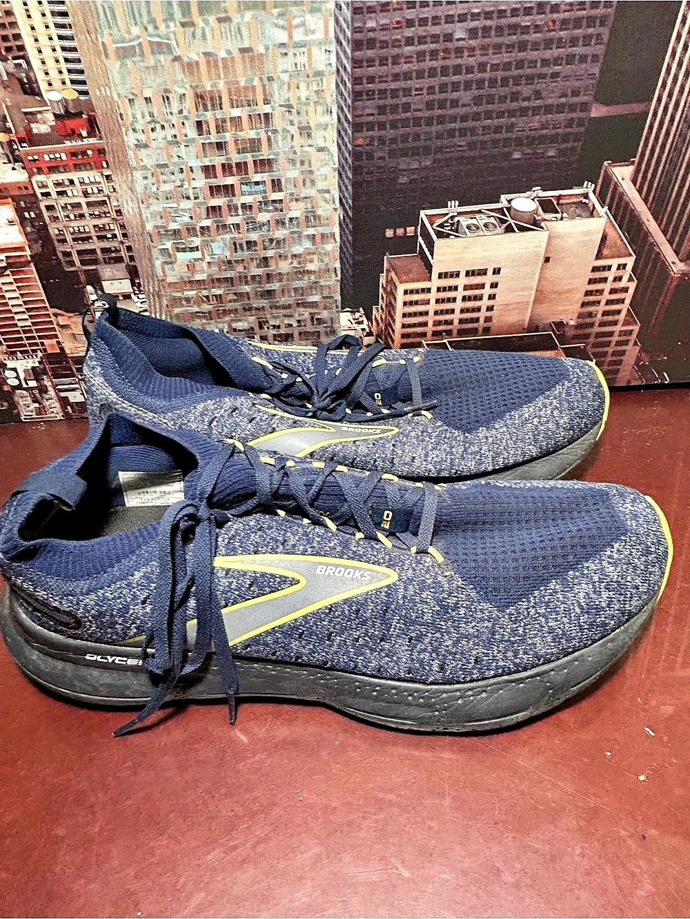 Brooks Beast 20 Men's Athletic Shoes US 13